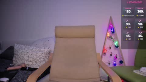 A present for me  online show from 26, 12, 2024