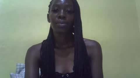 Snapshot of simplyloy33 chatting on 15, 4, 2026 simplyloy33 online show from 15, 4, 2026