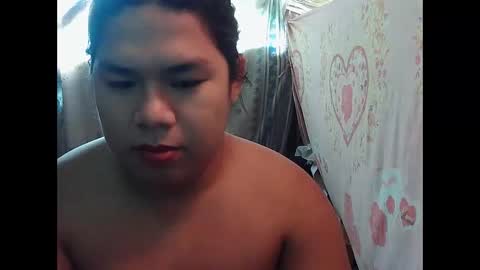 Snapshot of singleheart05 chatting on 31, 5, 2026 singleheart05 online show from 31, 5, 2026