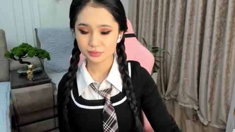 Ellie online show from 19, 1, 2025