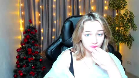 Snapshot of sinty_noria chatting on 31, 12, 2024 Sinty Noria online show from 31, 12, 2024