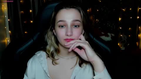 Snapshot of sinty_noria chatting on 10, 3, 2025 Sinty Noria online show from 10, 3, 2025