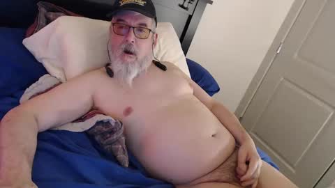Snapshot of sirbeercan chatting on 23, 1, 2025 sir beer can the friendly hermit online show from 23, 1, 2025