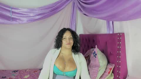 Snapshot of sirena_dirtysexxx chatting on 12, 10, 2025 Sirena Fuentes online show from 12, 10, 2025