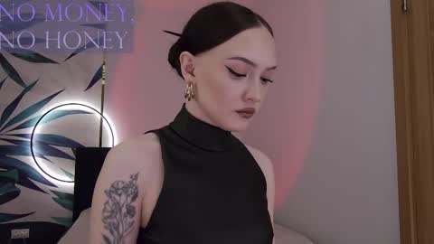 Goddess Sirena online show from 10, 3, 2026