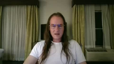 Briana online show from 17, 10, 2025