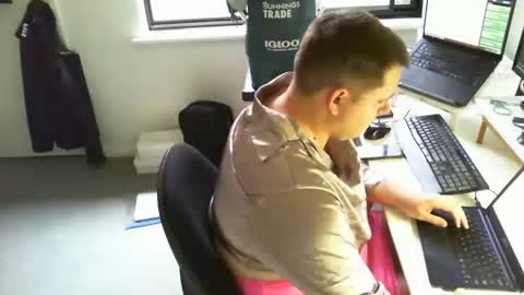 sissymattbray98 online show from 27, 4, 2026