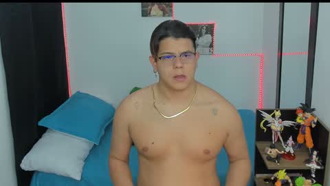 Snapshot of siul_bigcock chatting on 1, 12, 2024 Siul Thompson online show from 1, 12, 2024