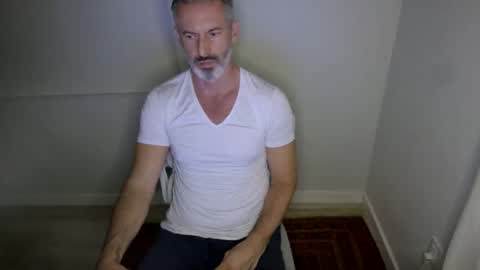 SixSevenSixteen online show from 4, 4, 2026