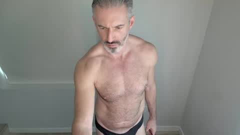 SixSevenSixteen online show from 8, 4, 2026