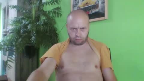 Snapshot of sixten19795 chatting on 11, 9, 2025 sixten19795 online show from 11, 9, 2025