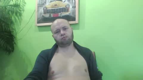 Snapshot of sixten19795 chatting on 8, 10, 2025 sixten19795 online show from 8, 10, 2025