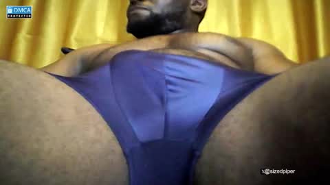 Snapshot of sizedpiper chatting on 25, 11, 2025 Pvt is open. Drop thumbs up in satisfaction online show from 25, 11, 2025