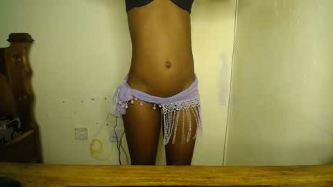 Snapshot of sizzly_ass chatting on 25, 4, 2026 sizzly_ass online show from 25, 4, 2026