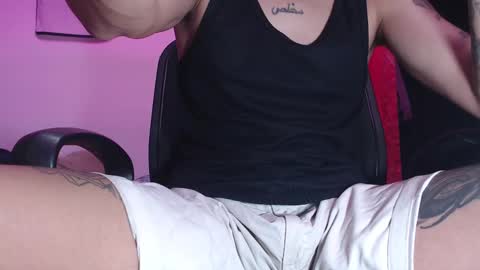 Snapshot of skateboy444 chatting on 16, 2, 2025 king online show from 16, 2, 2025