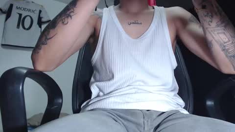 Snapshot of skateboy444 chatting on 20, 2, 2025 king online show from 20, 2, 2025