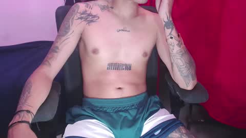 Snapshot of skateboy444 chatting on 11, 3, 2025 king online show from 11, 3, 2025