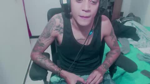 Snapshot of skateboy444 chatting on 6, 10, 2025 king online show from 6, 10, 2025