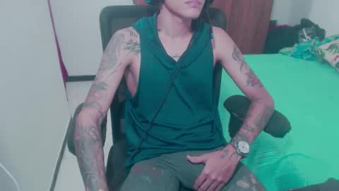 Snapshot of skateboy444 chatting on 9, 10, 2025 king online show from 9, 10, 2025