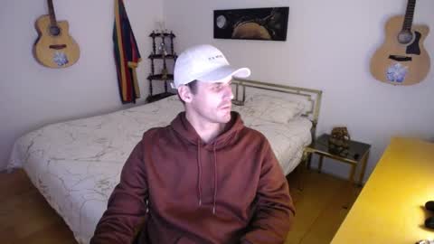 Snapshot of skatejocke chatting on 24, 10, 2025 skatejocke online show from 24, 10, 2025