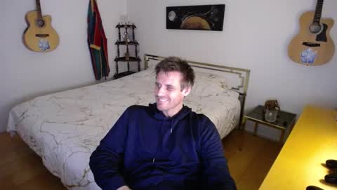 Snapshot of skatejocke chatting on 25, 10, 2025 skatejocke online show from 25, 10, 2025