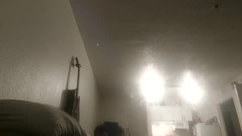 skeeelow online show from 16, 1, 2025