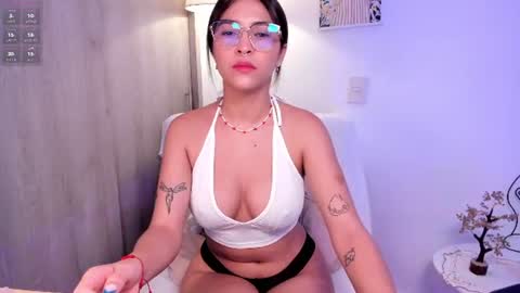 Snapshot of skeeter_cb chatting on 27, 7, 2026 Skeete CHRISTMAS SHOW THIS DECEMBER 24 CHECK OUT MY AMAZON LIST AND MAKE ME HAPPY online show from 27, 7, 2026