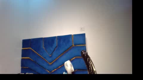 skinnyasssexyboobs online show from 13, 1, 2026