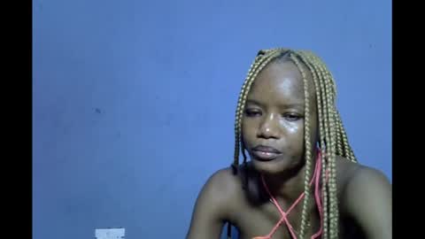 Snapshot of skinnybeauty1 chatting on 28, 3, 2026 Linda independent model online show from 28, 3, 2026