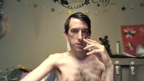 Snapshot of skinnybigcock2 chatting on 18, 6, 2026 SkinnyBigCock2 online show from 18, 6, 2026