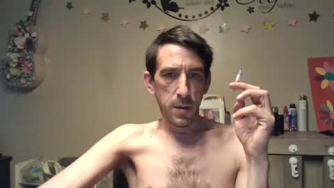 Snapshot of skinnybigcock2 chatting on 21, 6, 2026 SkinnyBigCock2 online show from 21, 6, 2026