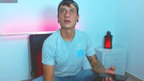 skinnydevil1 online show from 9, 2, 2026