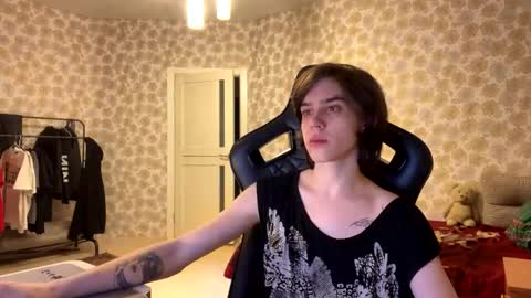 skinnyfitboi online show from 30, 4, 2026