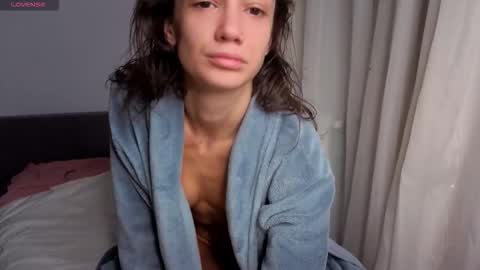 SkinnyMode online show from 16, 10, 2025