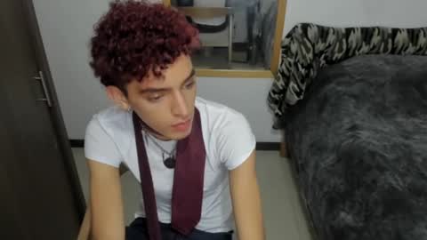 Snapshot of skinnypipe15 chatting on 22, 10, 2025 skinnypipe15 online show from 22, 10, 2025