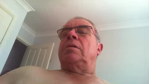 Snapshot of skipper1970 chatting on 18, 12, 2025 Skipper1970 online show from 18, 12, 2025