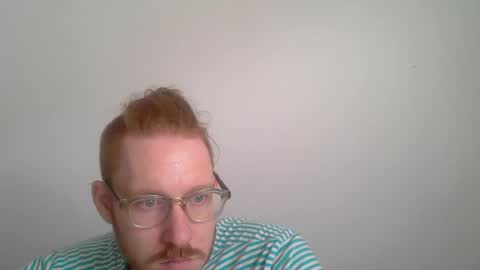 Snapshot of sklave_s chatting on 30, 6, 2026 sklave_s online show from 30, 6, 2026