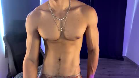 Liam Vokov online show from 28, 2, 2025