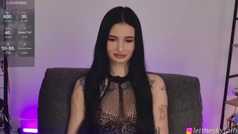 Eliza online show from 10, 6, 2026