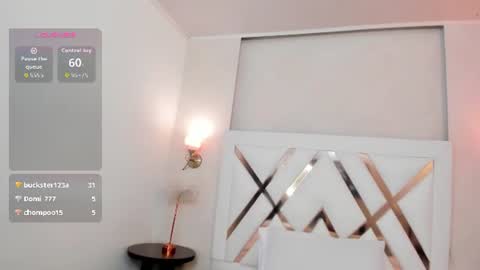 Snapshot of sky_collins_ chatting on 8, 7, 2026 Sky online show from 8, 7, 2026
