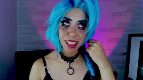 Snapshot of sky_girl1 chatting on 15, 12, 2024 Mile online show from 15, 12, 2024