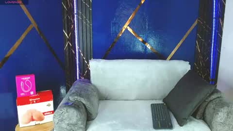 Snapshot of sky_walkerss chatting on 8, 5, 2026 sky_walkerss online show from 8, 5, 2026