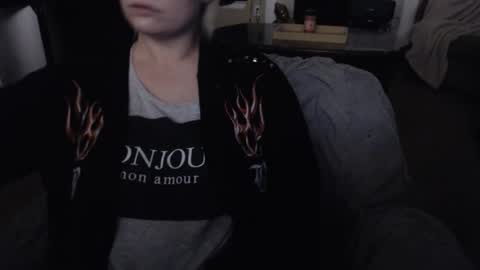 SKYLE   online show from 20, 1, 2025