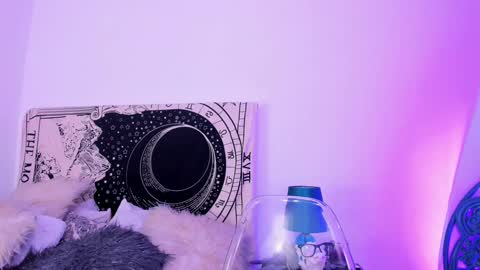 skydarkblue online show from 23, 2, 2025