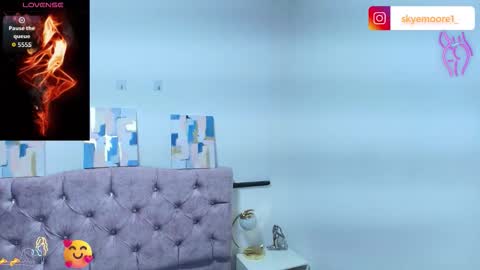 skye moore online show from 26, 9, 2025