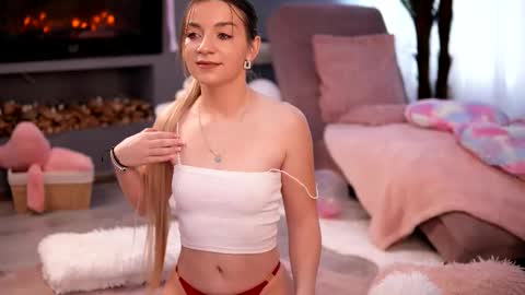 Snapshot of skyeyesluna chatting on 18, 2, 2026 skyeyesluna online show from 18, 2, 2026