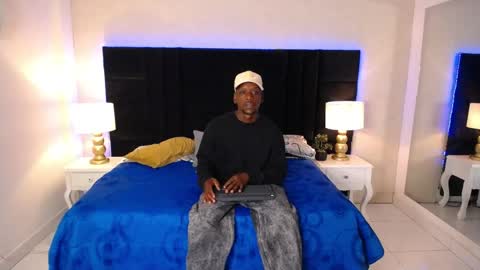 Snapshot of skylerbigxxx chatting on 16, 4, 2026 SKYLERBIGXXX online show from 16, 4, 2026