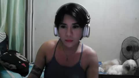 Snapshot of skylerfox90210 chatting on 8, 1, 2026 Skylersworld online show from 8, 1, 2026