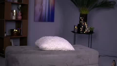 Snapshot of skylerlune chatting on 18, 5, 2026 Skyler online show from 18, 5, 2026