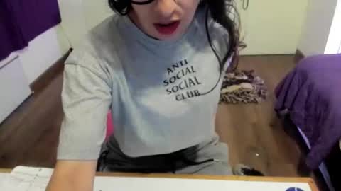 skyler online show from 19, 10, 2025